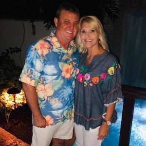 Meet your Posher, Joy